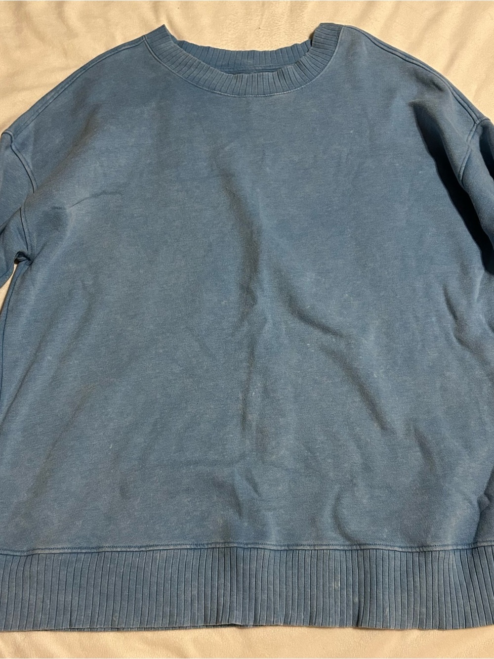 SO Crewneck Sweater in Dusty Blue